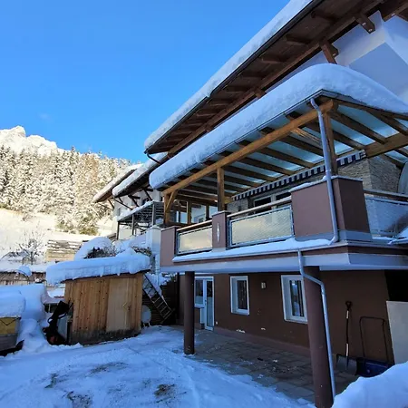 Dawin By Interhome Strengen