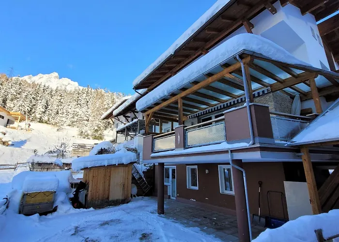 Dawin By Interhome Strengen